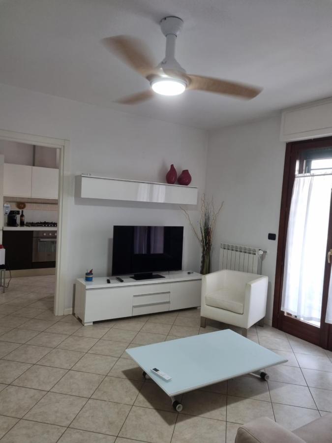 Casa A Vecchiano Nei Pressi Pisa, Lucca E Versilia Buitenkant foto
