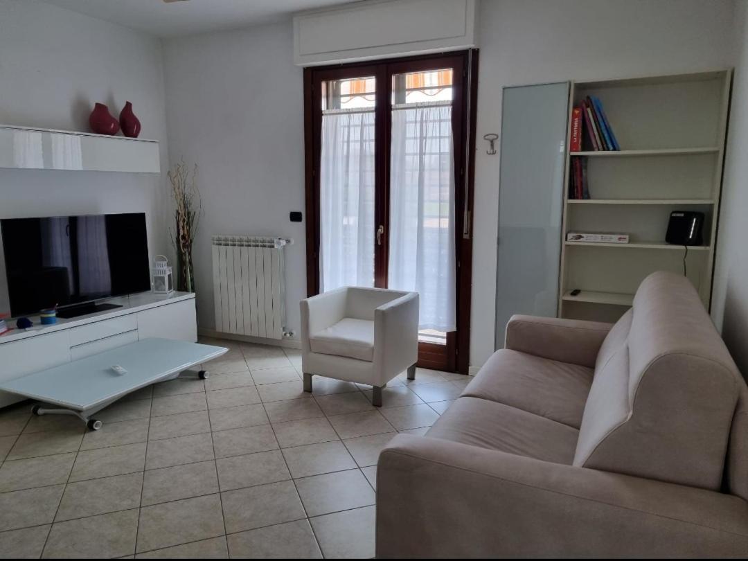 Casa A Vecchiano Nei Pressi Pisa, Lucca E Versilia Buitenkant foto